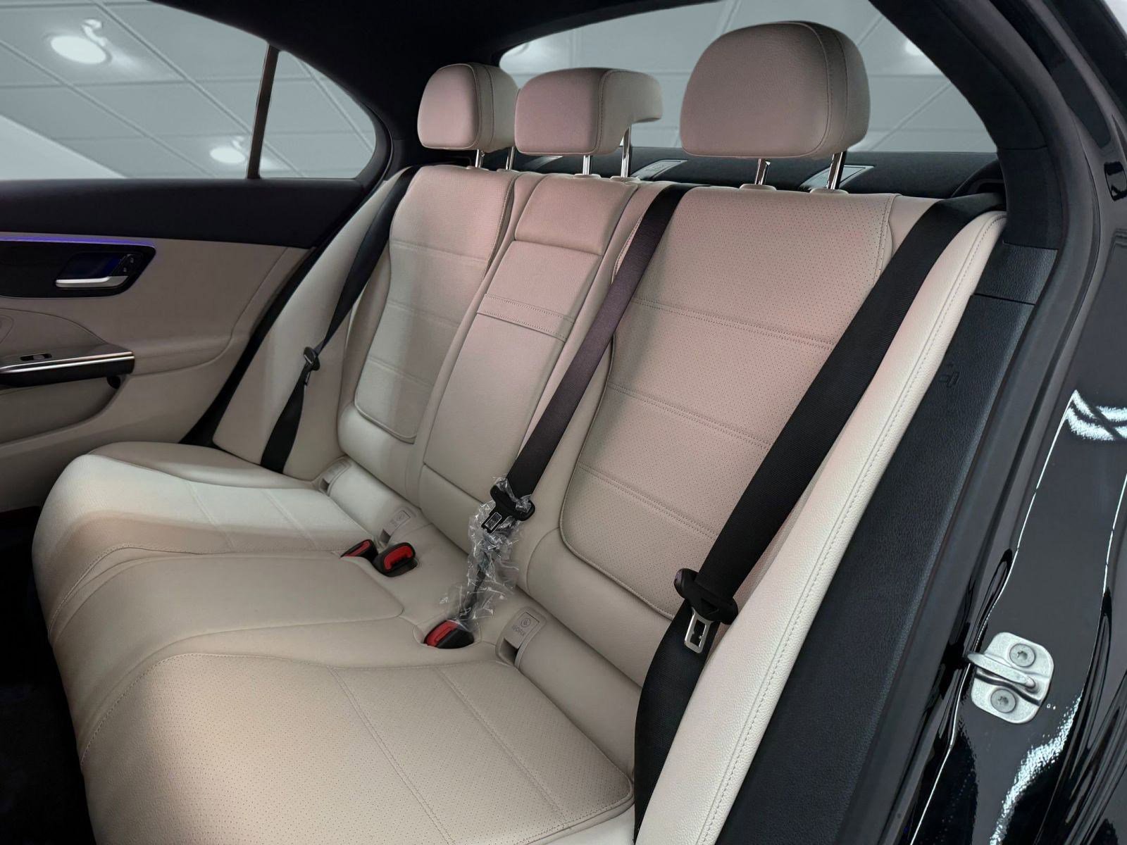 New 2026 Mercedes-Benz C 300 Sedan image 11