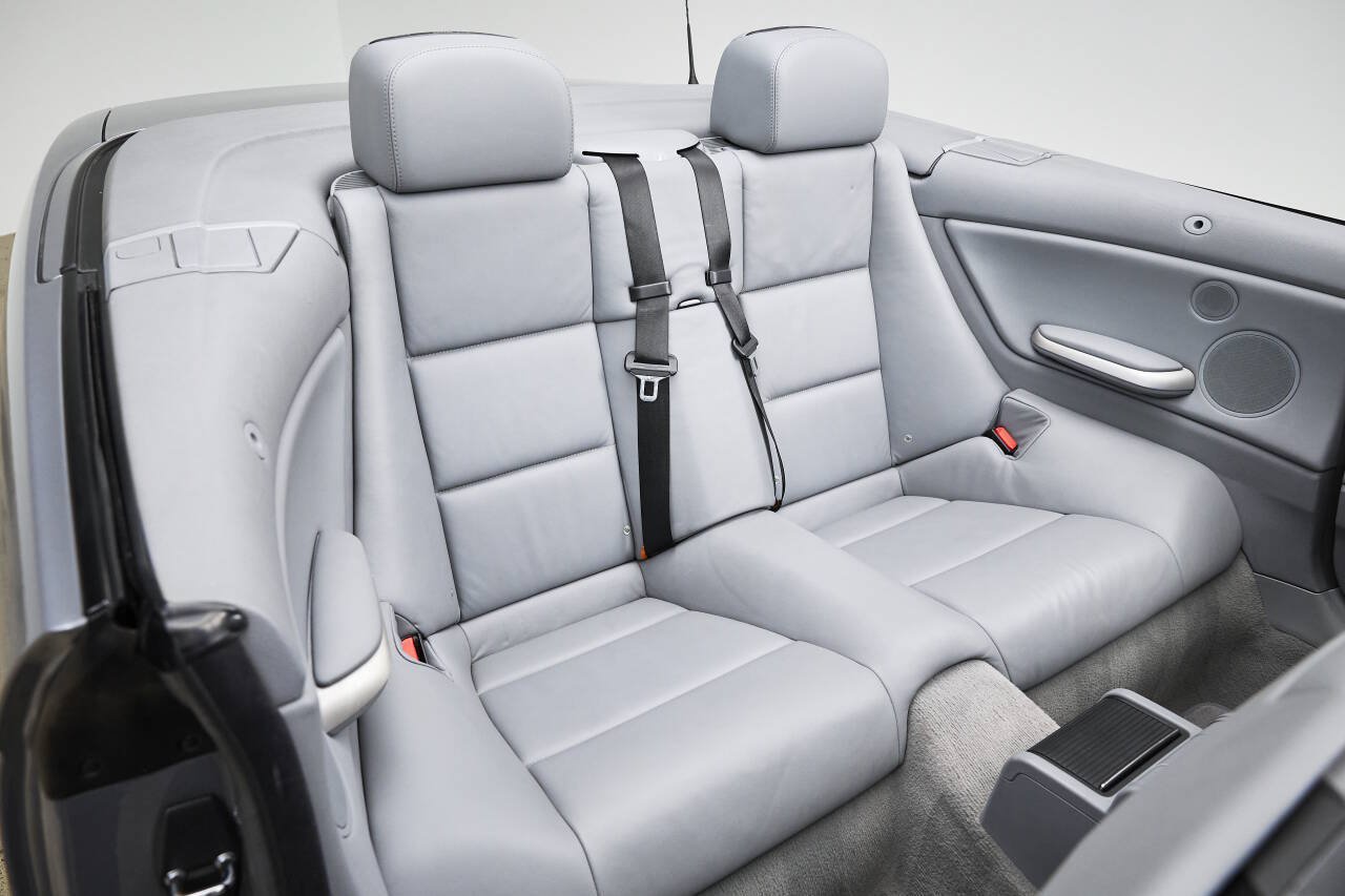 Used 2005 BMW M3 Convertible RWD image 90