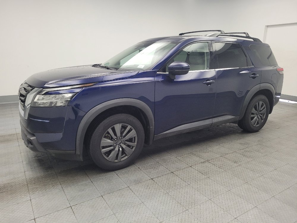 Used 2022 Nissan Pathfinder SV w/ Cargo Package FWD image 2
