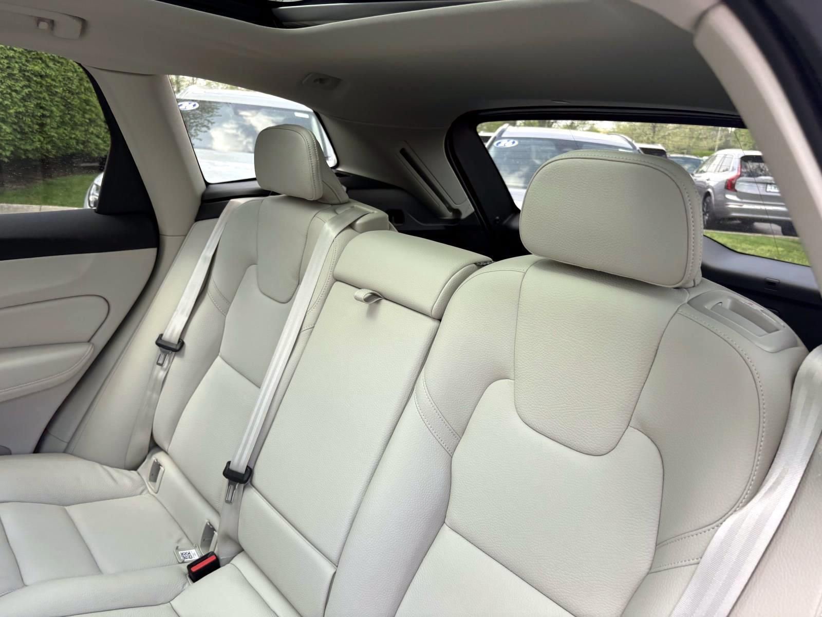 Used 2023 Volvo XC60 B5 Plus w/ Protection Package image 25