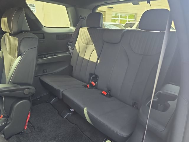 Certified 2025 Hyundai Palisade Calligraphy AWD/4WD image 45
