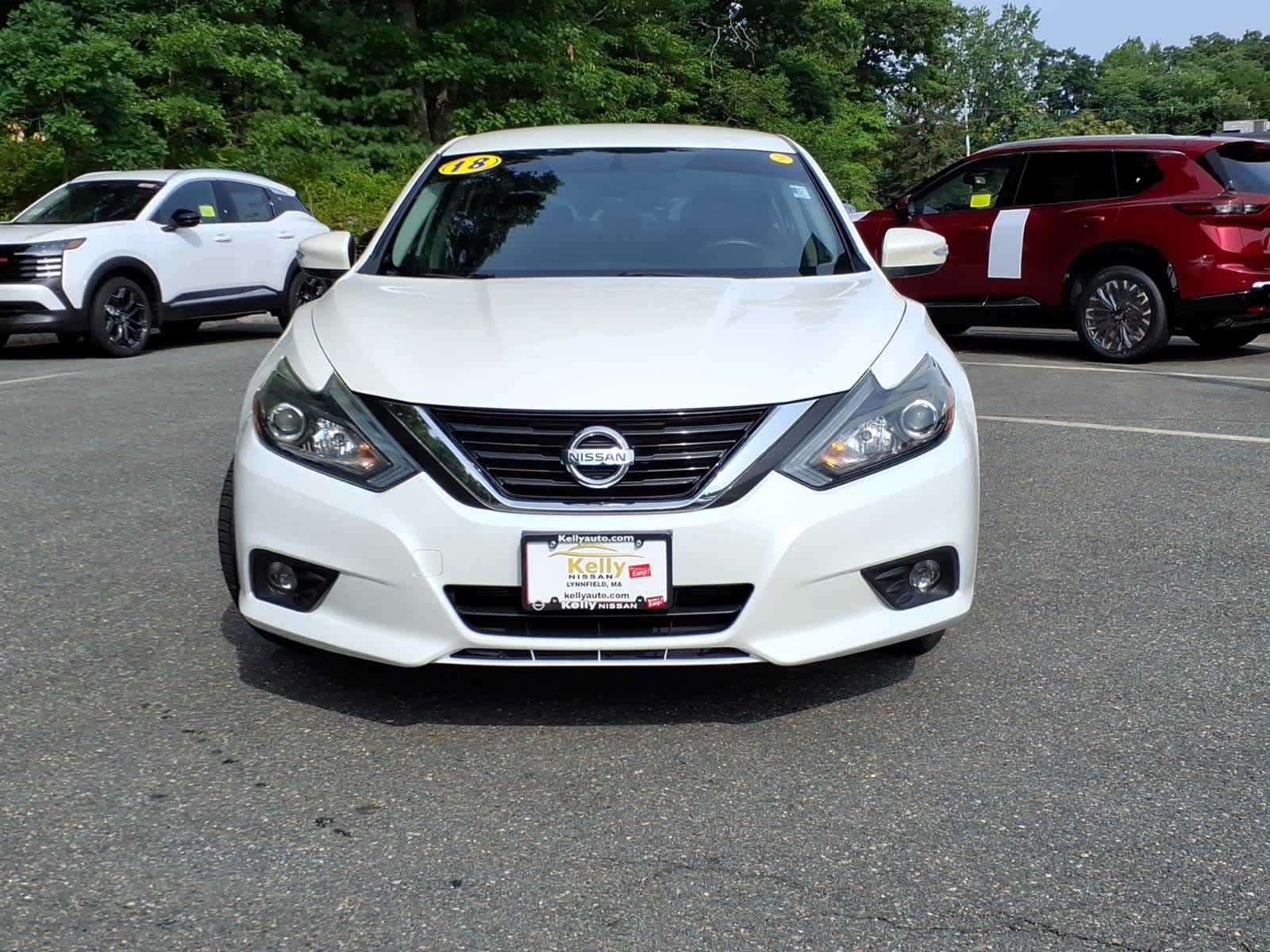 Certified 2018 Nissan Altima 2.5 SR FWD image 2