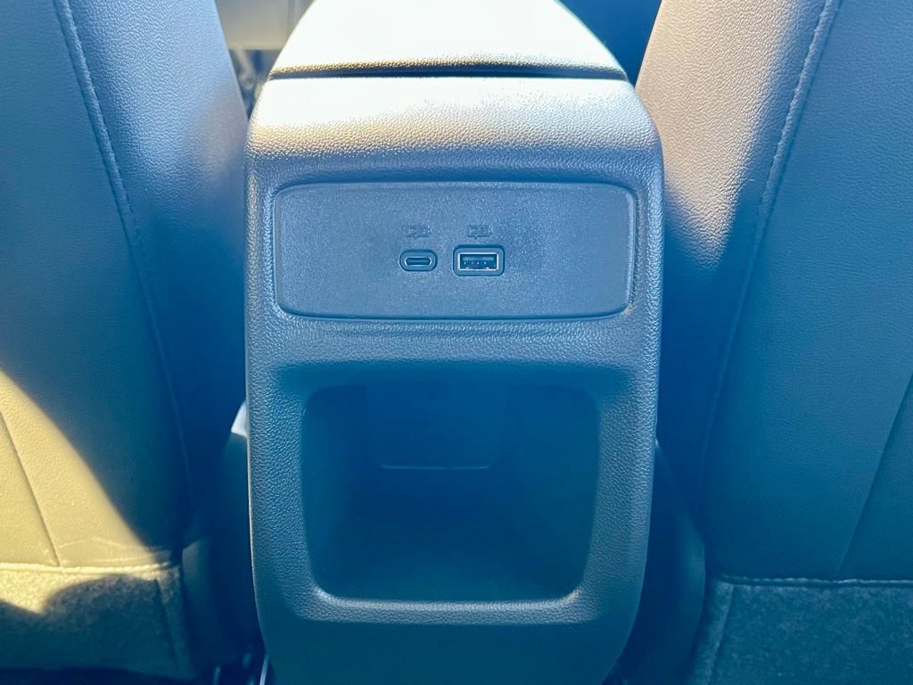 New 2026 Chevrolet Trax RS w/ Sunroof Package image 18