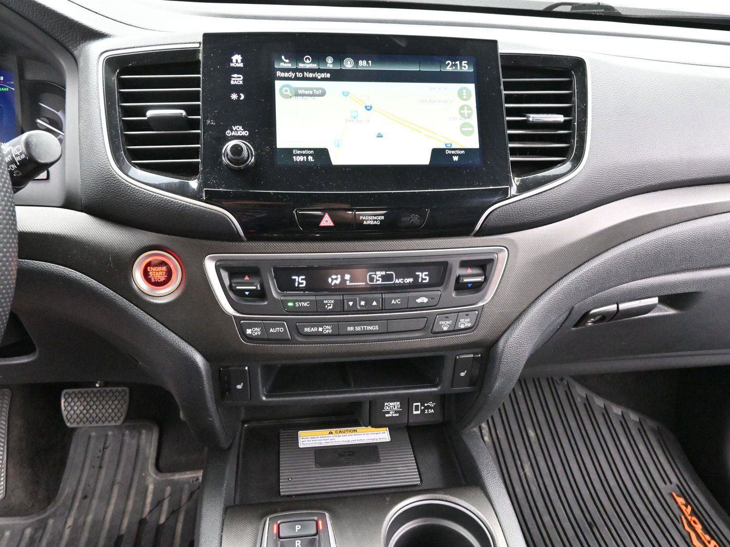 Used 2022 Honda Passport TrailSport image 25