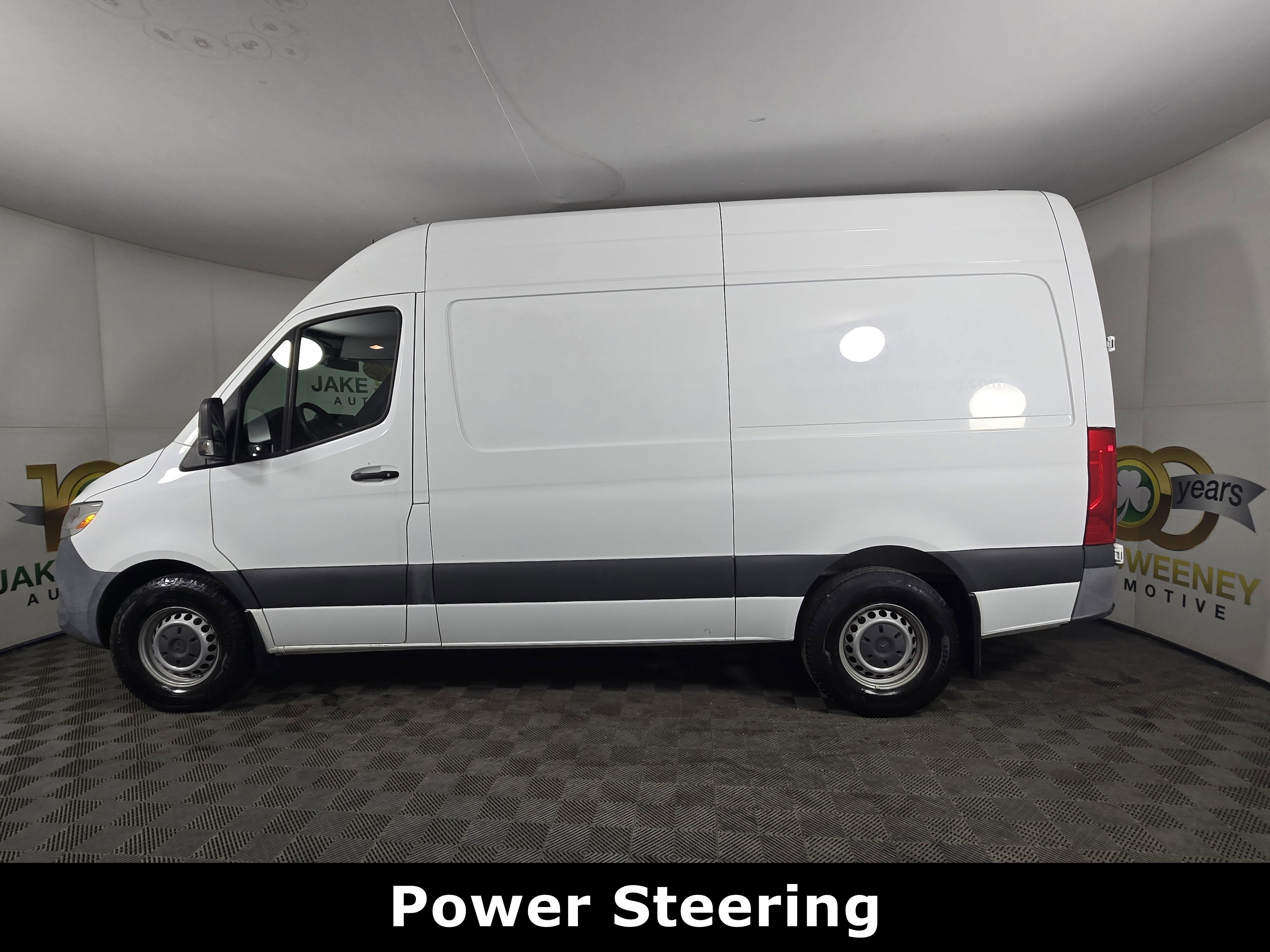 Used 2021 Mercedes-Benz Sprinter 144 Cargo w/ Driver Convenience Package image 4