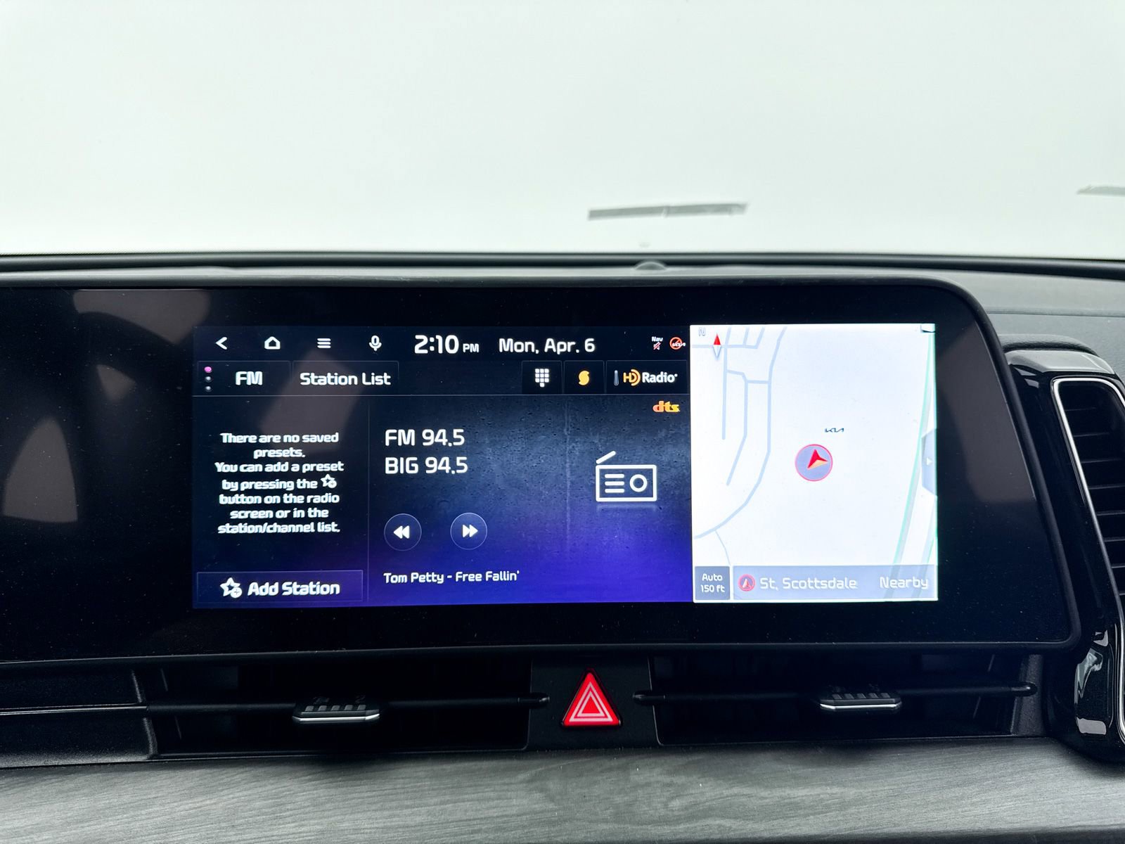 Used 2024 Kia Sportage X-Line w/ X-Line Premium Package image 6