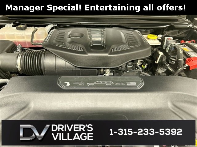 Used 2024 Jeep Wagoneer L 4WD w/ Premium Group I image 26