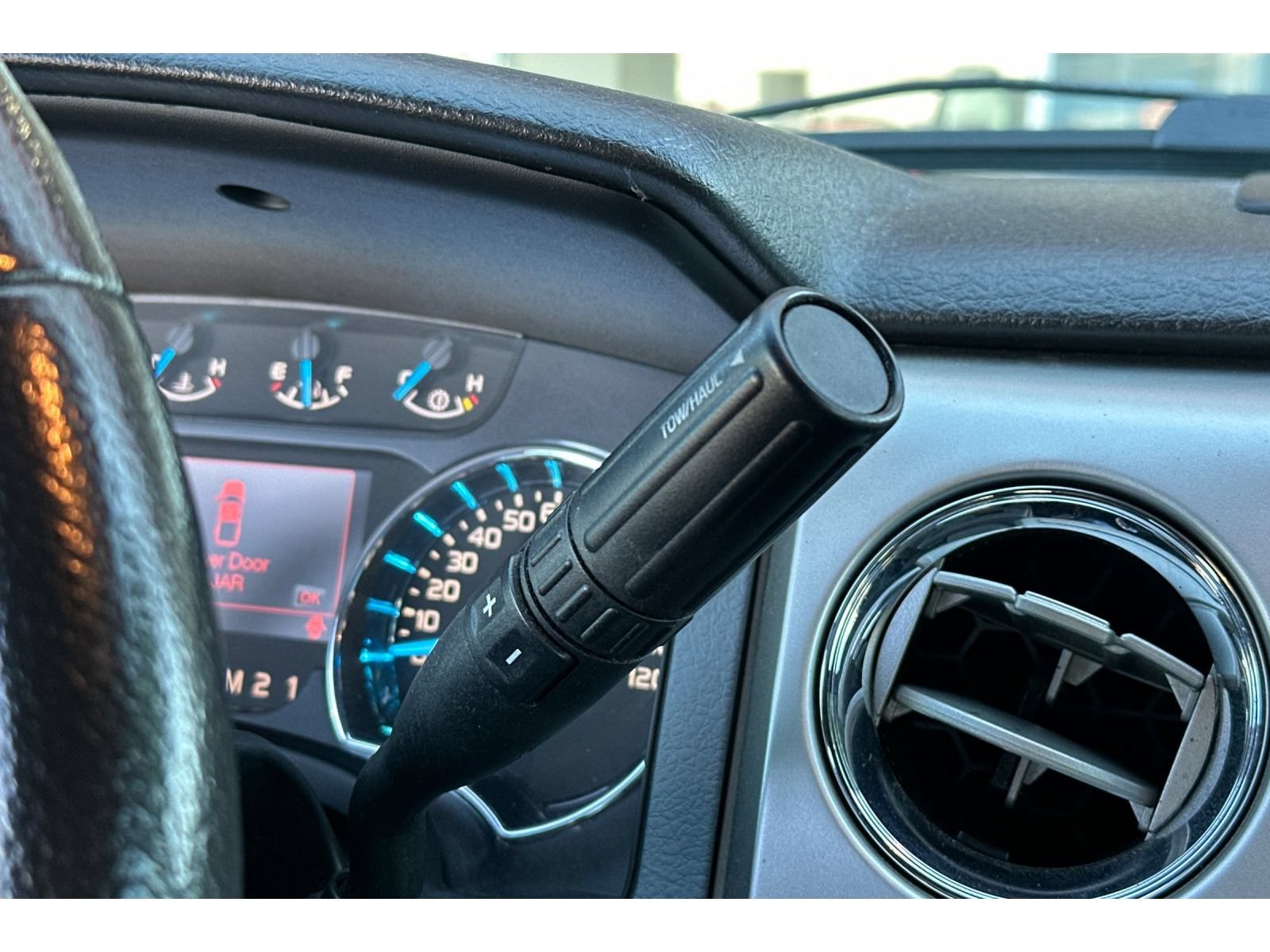 Used 2013 Ford F150 XLT w/ XLT Chrome Pkg RWD image 22