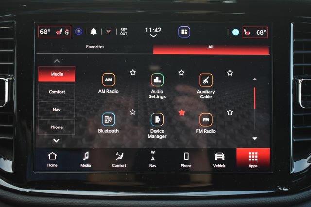 Used 2025 Dodge Durango GT AWD/4WD image 27