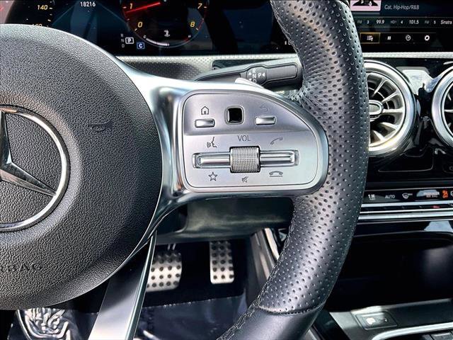 Used 2023 Mercedes-Benz CLA 250 image 21
