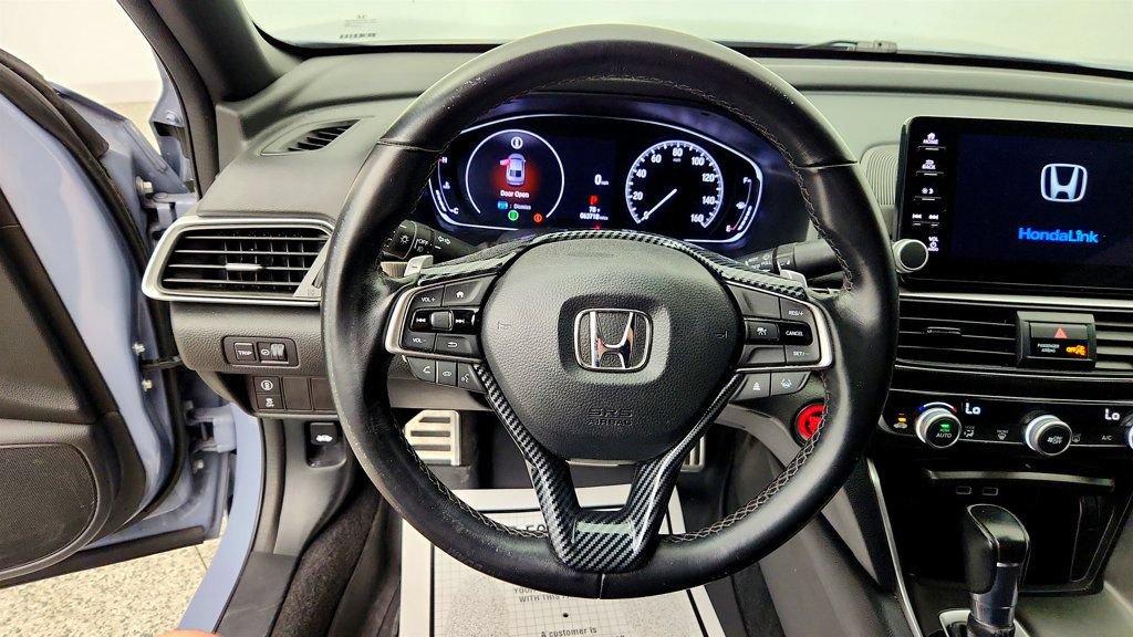 Used 2021 Honda Accord Sport image 11
