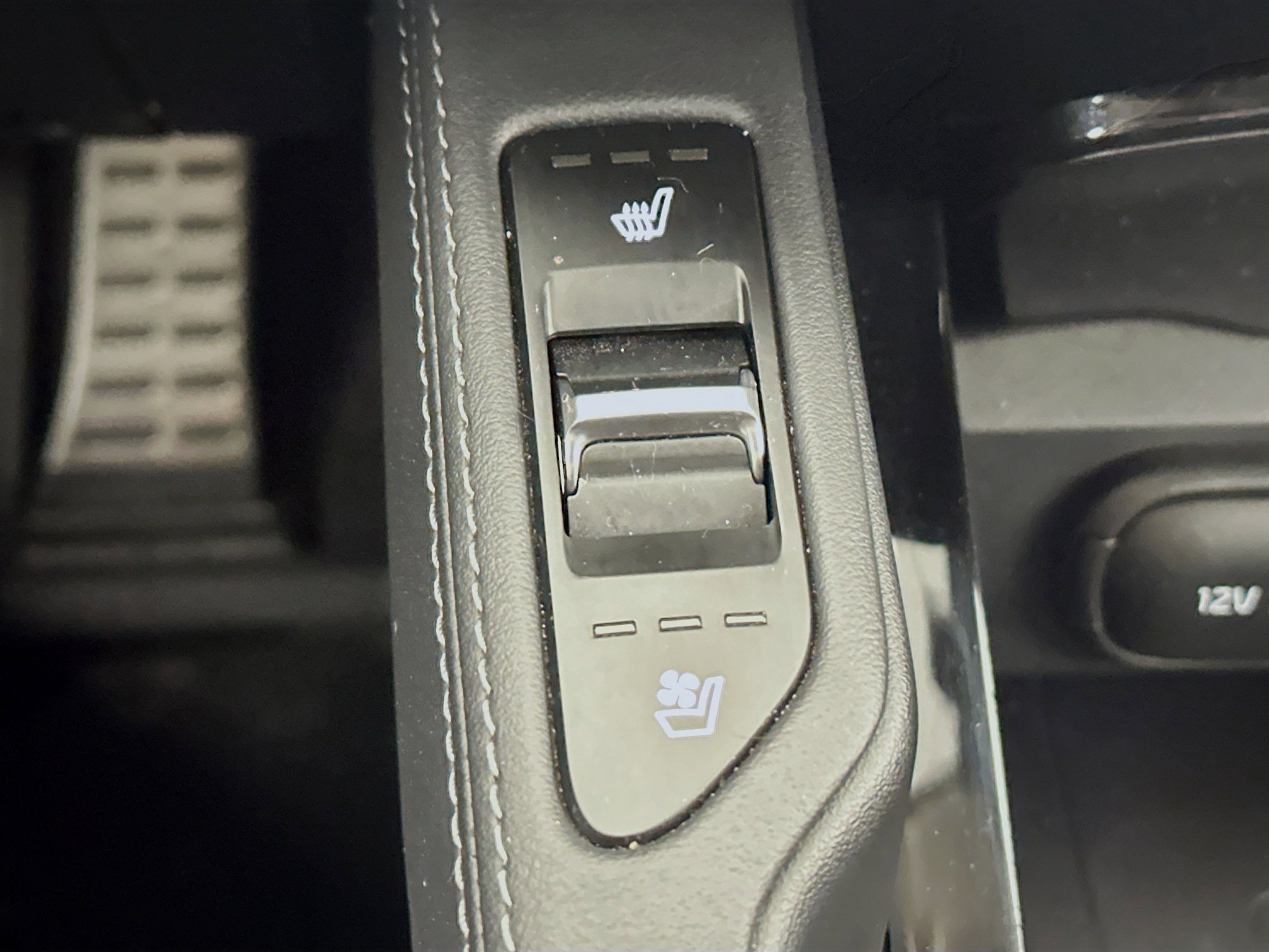 Used 2023 Kia Telluride SX FWD image 26