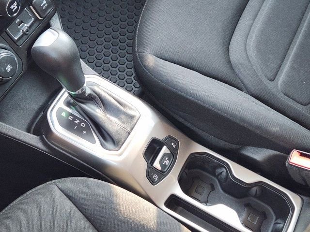 Used 2022 Jeep Renegade Latitude image 22