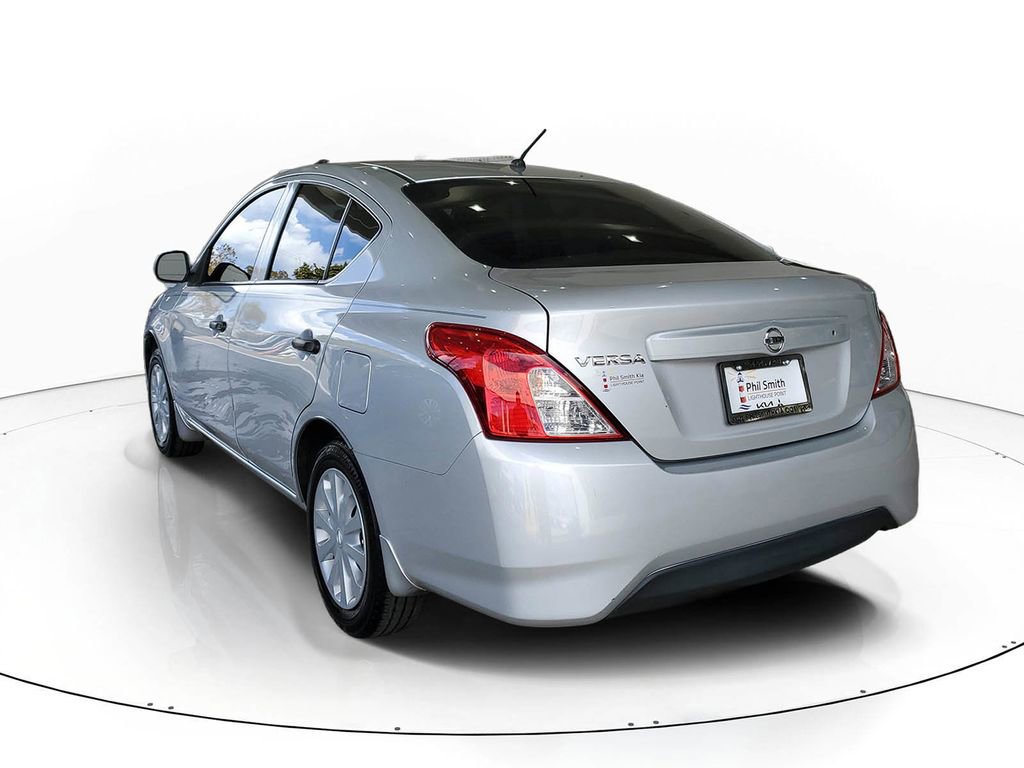 Used 2015 Nissan Versa S image 4
