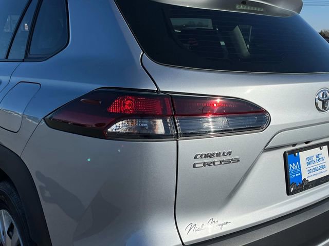Used 2026 Toyota Corolla Cross L image 12