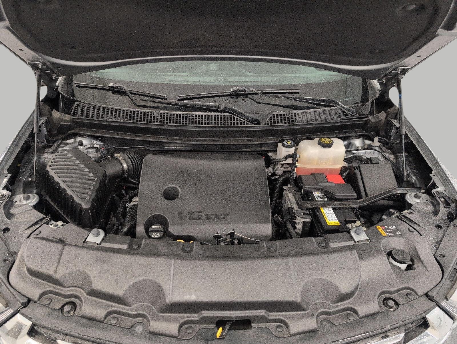 Used 2023 Chevrolet Traverse LT w/ LPO, Floor Liner Package AWD/4WD image 9