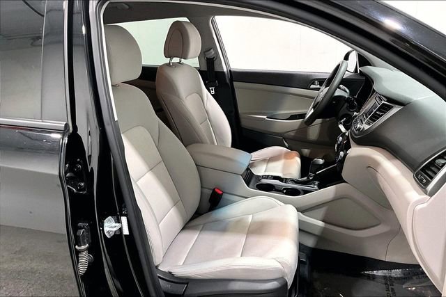 Used 2018 Hyundai Tucson SE image 31
