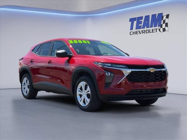 Certified 2026 Chevrolet Trax LS FWD image 5