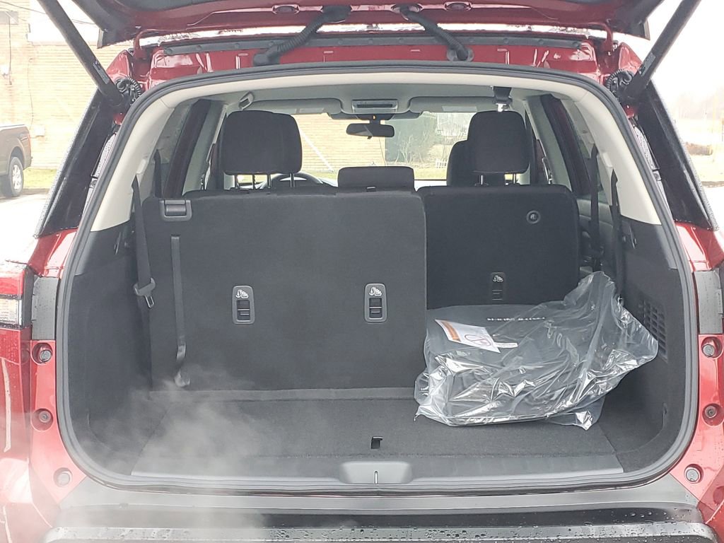 New 2026 Nissan Pathfinder SV AWD/4WD image 7