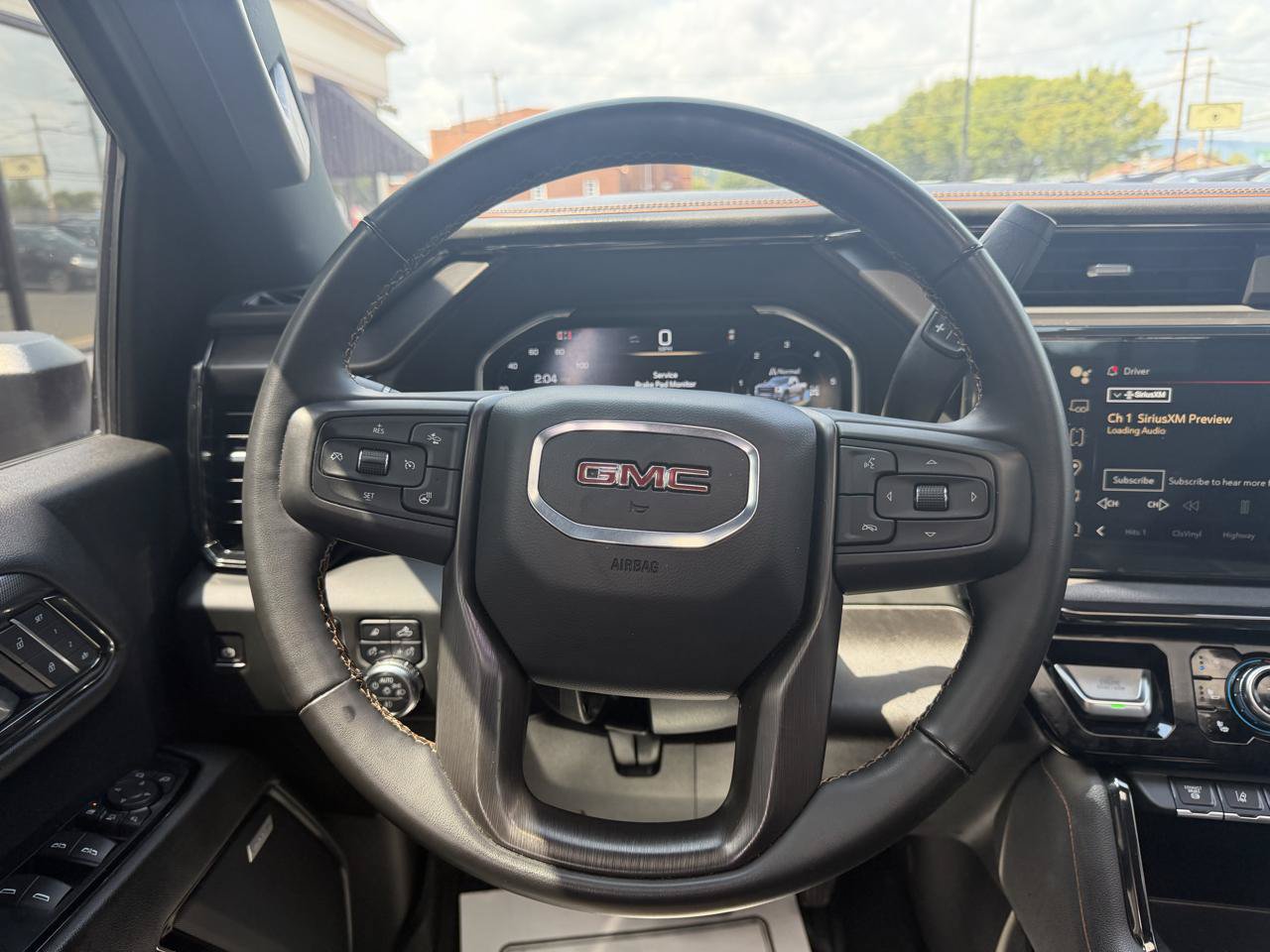 Used 2024 GMC Sierra 2500 AT4 w/ AT4 Premium Plus Package AWD/4WD image 18