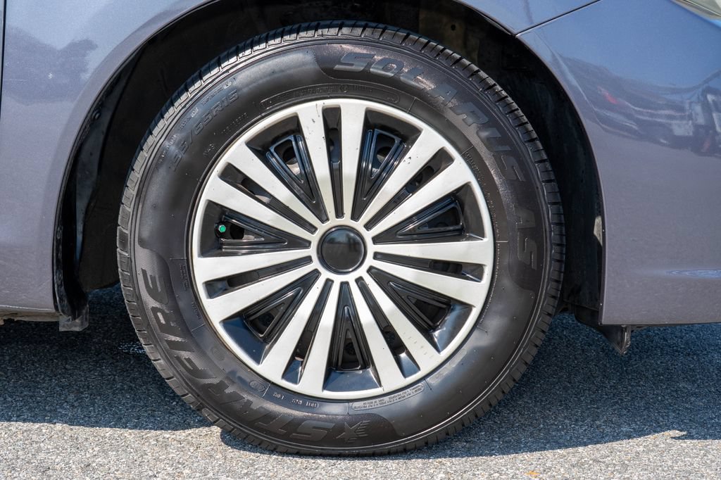 Used 2014 Honda Civic LX image 33