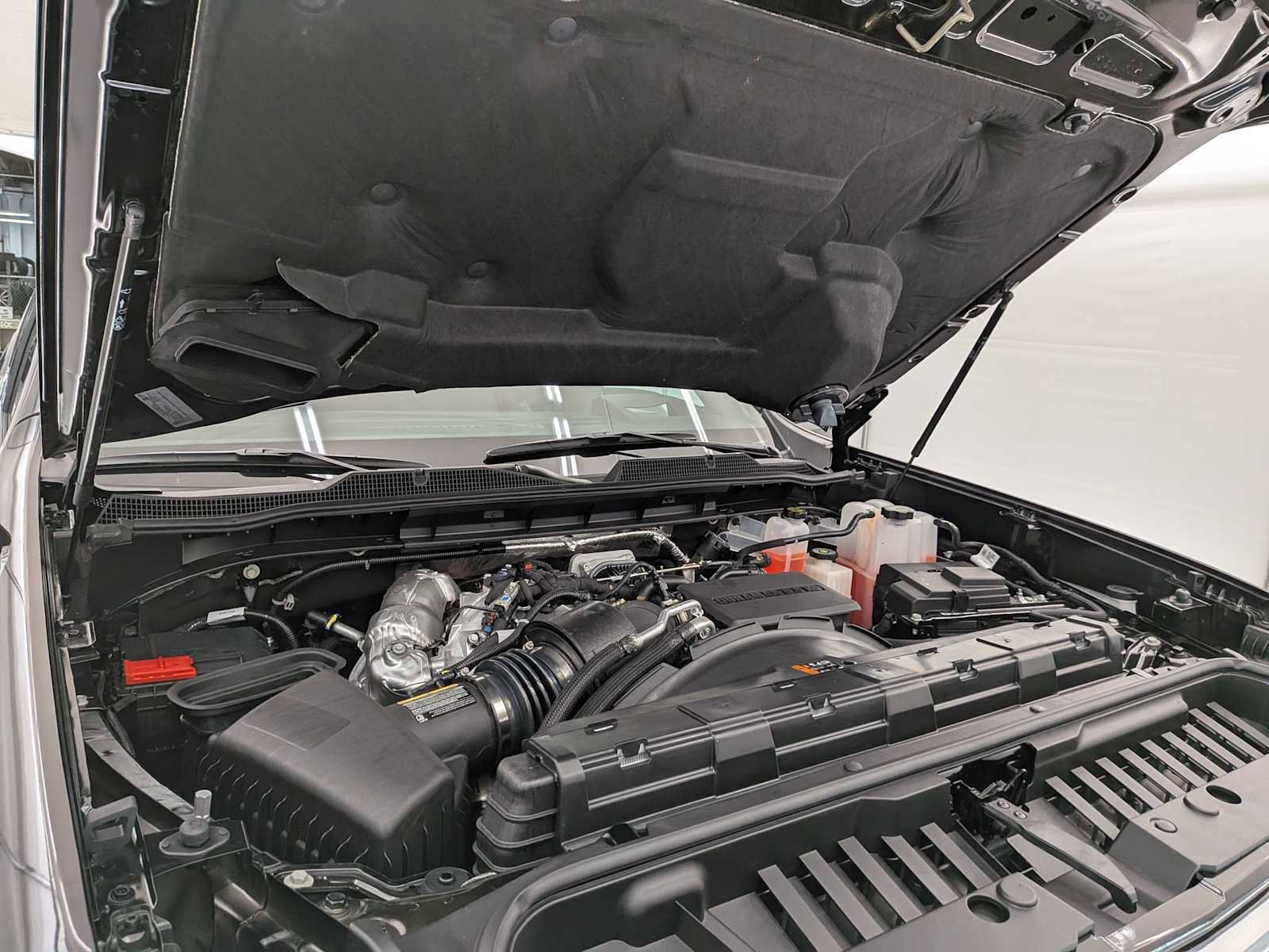 New 2026 Chevrolet Silverado 2500 LTZ w/ LTZ Premium Package image 18