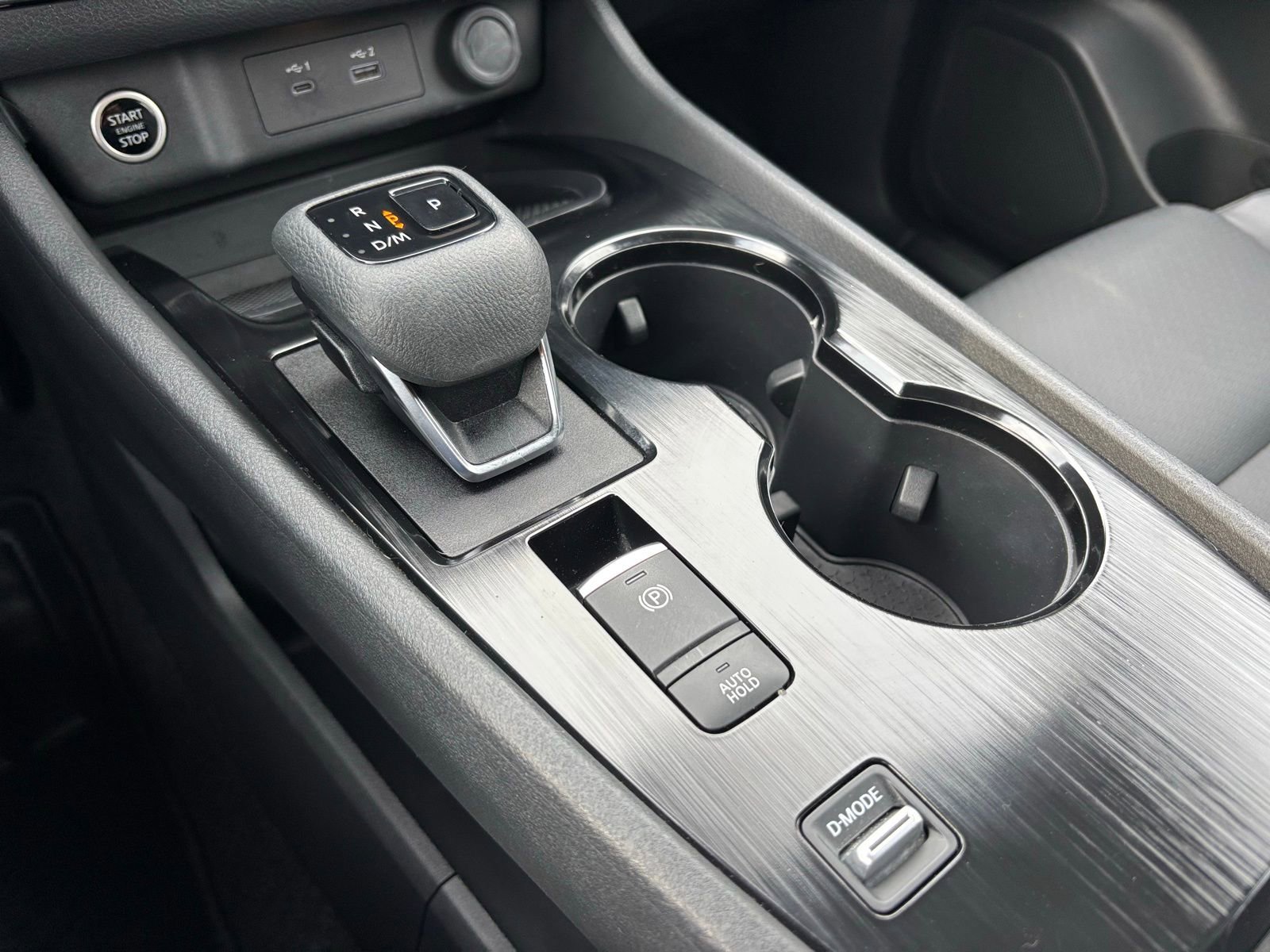 Used 2022 Nissan Rogue SV w/ SV Premium Package image 26