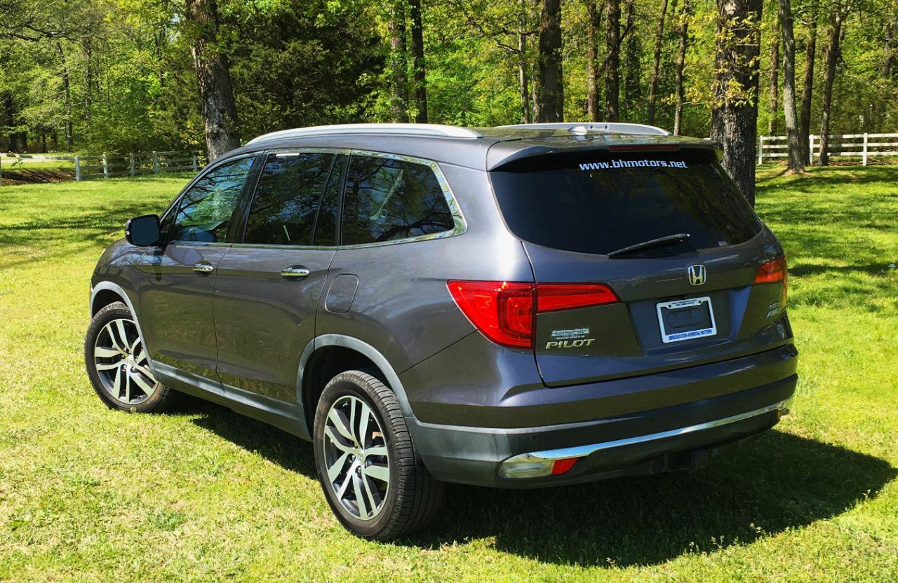 Used 2017 Honda Pilot Elite image 3
