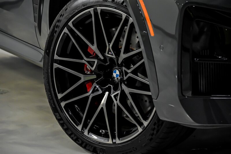 Used 2024 BMW X5 M Competition w/ Executive Package AWD/4WD image 4