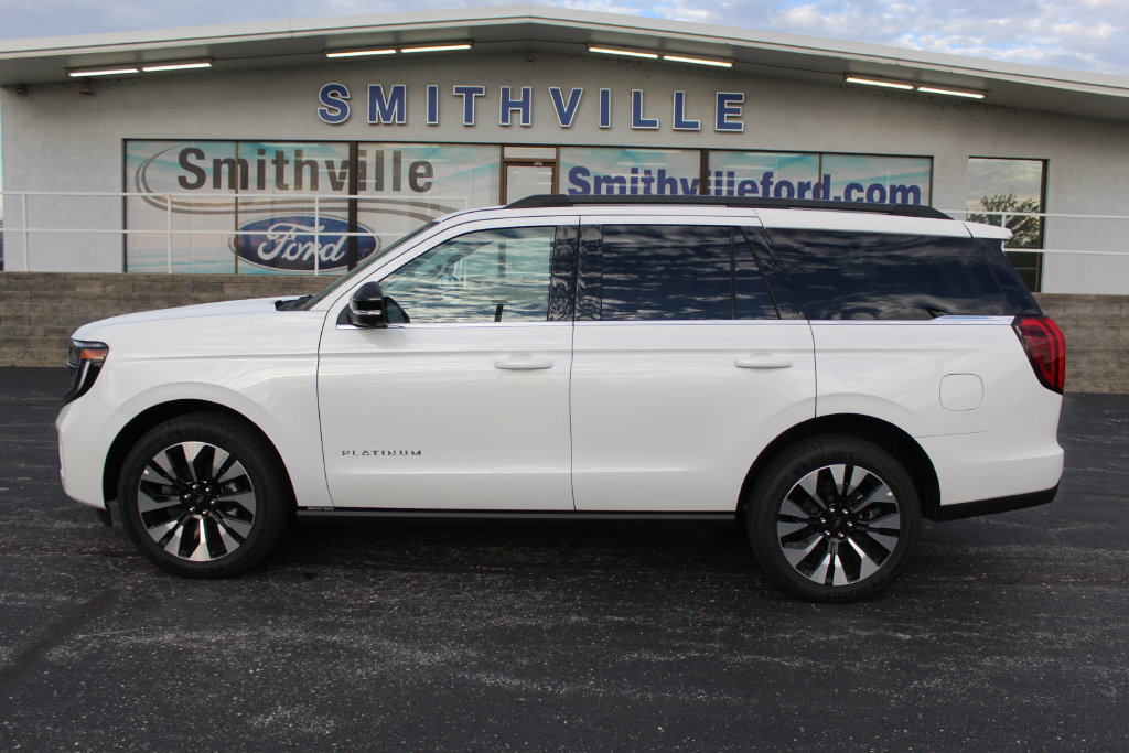 New 2027 Ford Expedition Platinum w/ Driver's Package AWD/4WD image 2