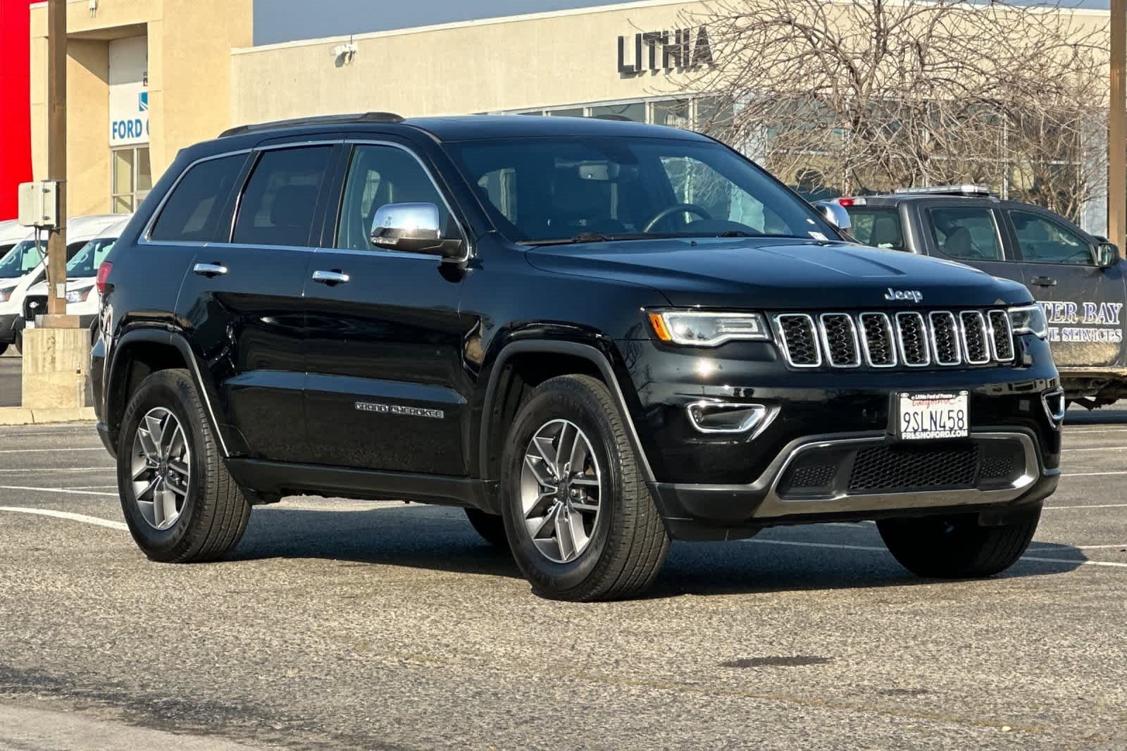 Used 2019 Jeep Grand Cherokee Limited w/ Luxury Group II image 9