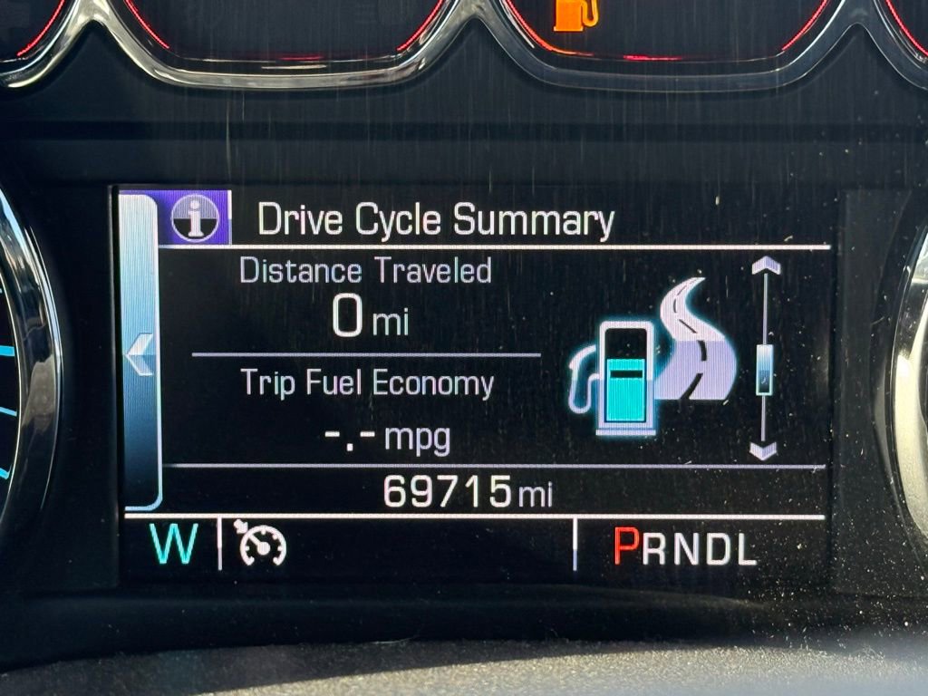 Used 2018 Chevrolet Silverado 1500 LT w/ LT Eassist Package image 10