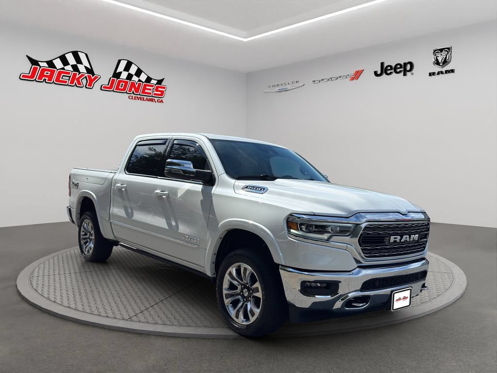 Used 2023 RAM 1500 Limited AWD/4WD image 13