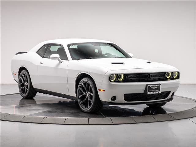 Used 2019 Dodge Challenger SXT w/ Blacktop Package RWD image 7