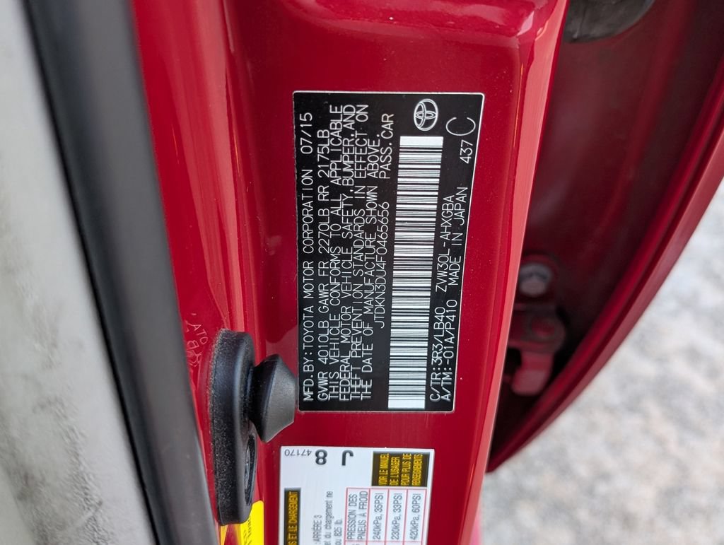 Used 2015 Toyota Prius Four FWD image 38