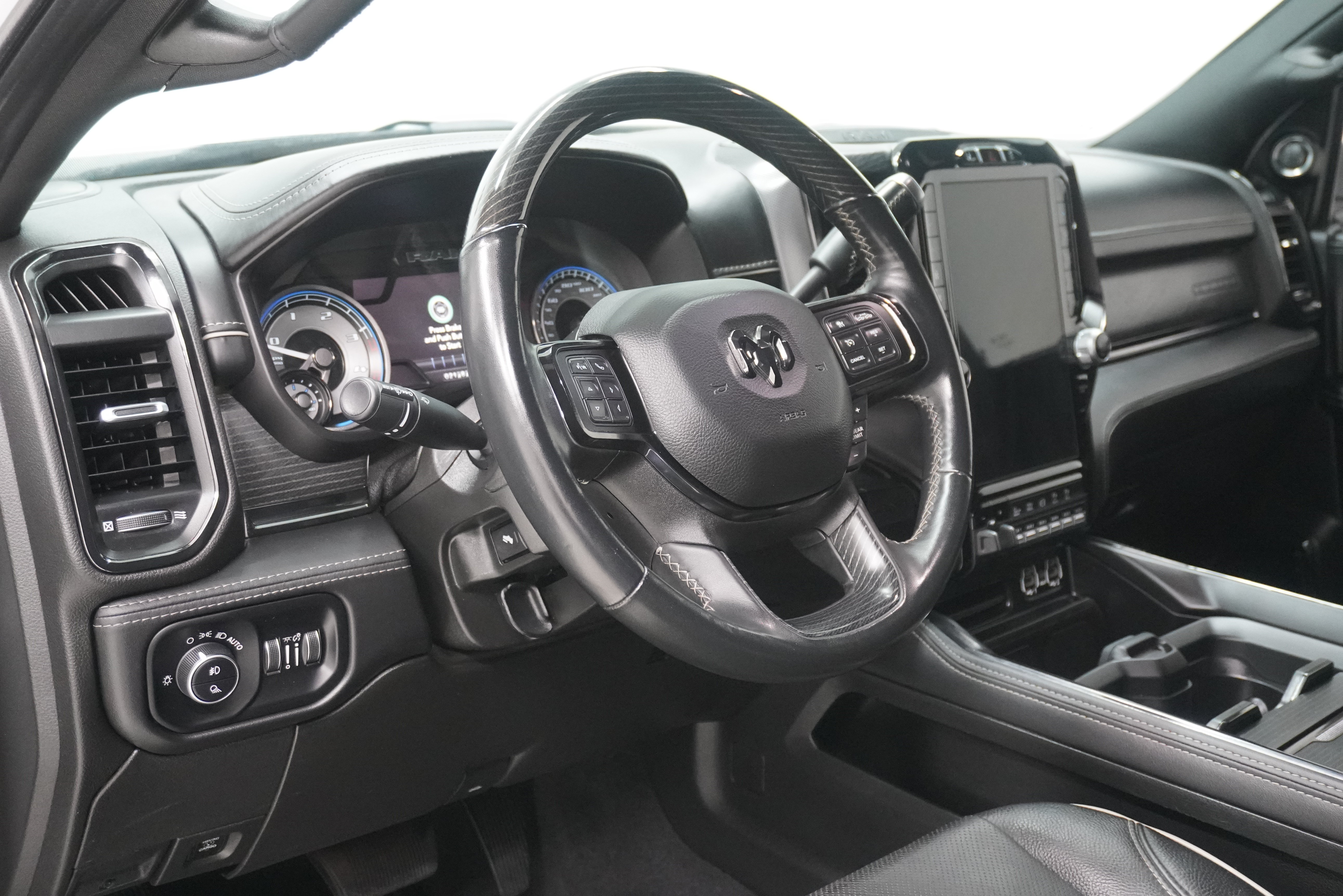 Used 2022 RAM 3500 Limited AWD/4WD image 12