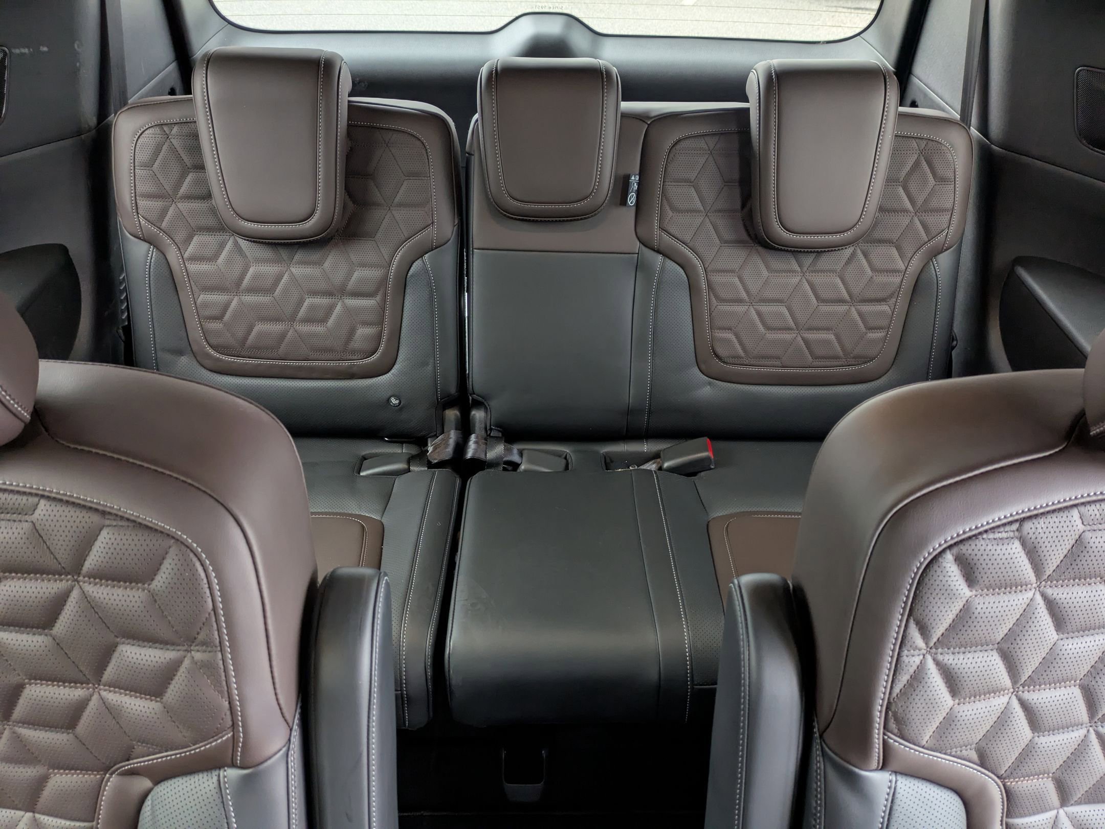 Used 2025 Nissan Armada Platinum Reserve image 9