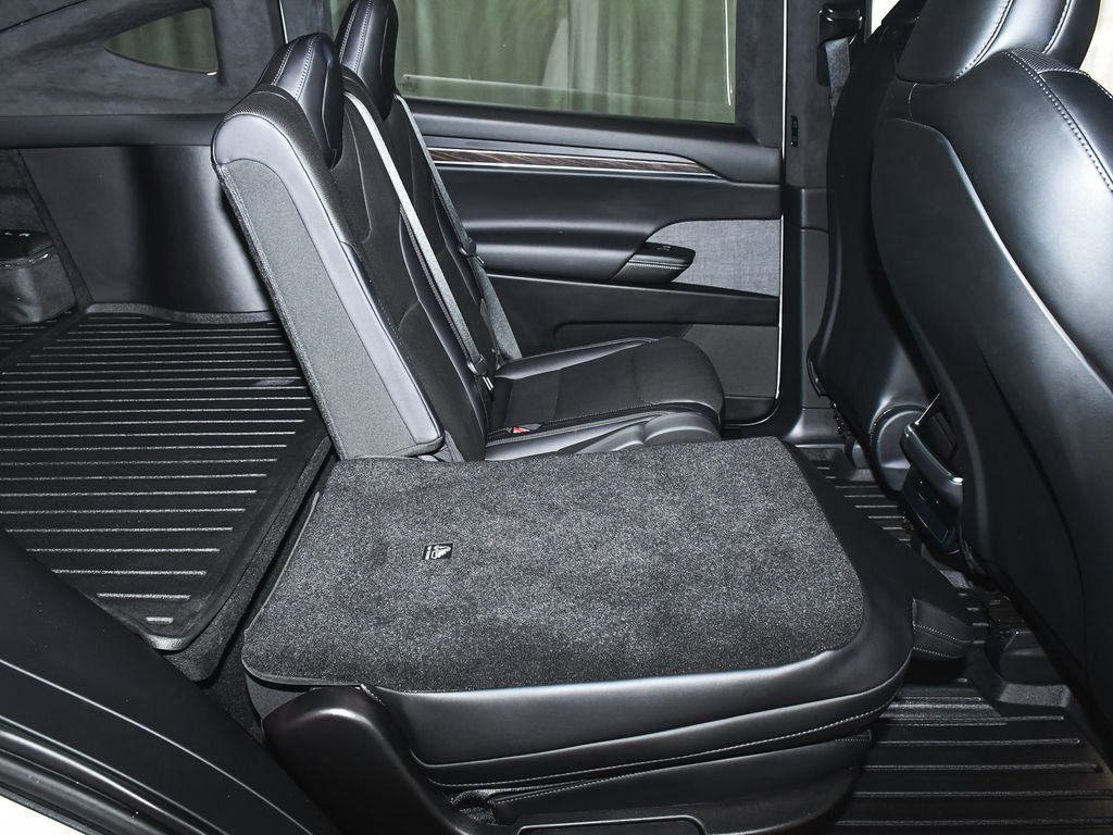 Used 2023 Tesla Model X AWD/4WD image 50