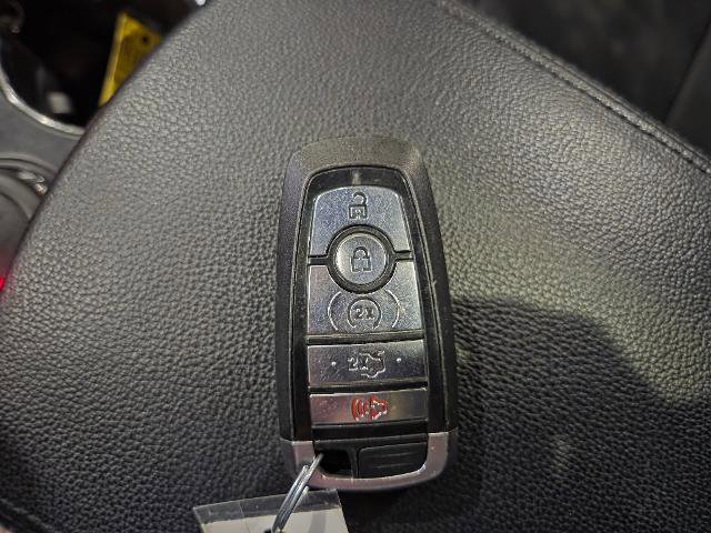 Used 2018 Ford Explorer XLT w/ Equipment Group 202A image 24