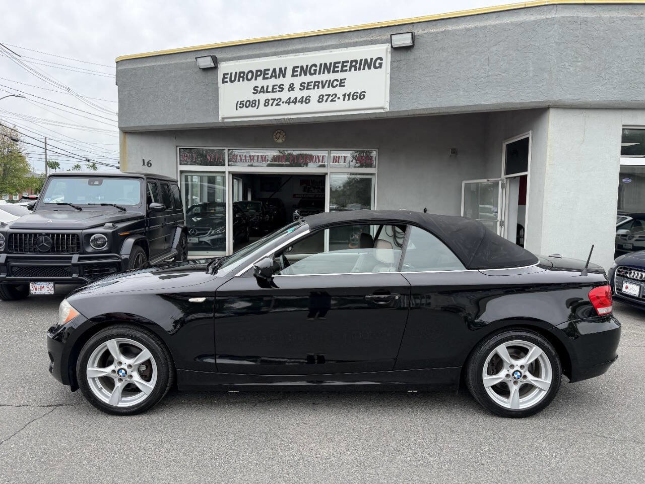 Used 2012 BMW 128i Convertible RWD image 4