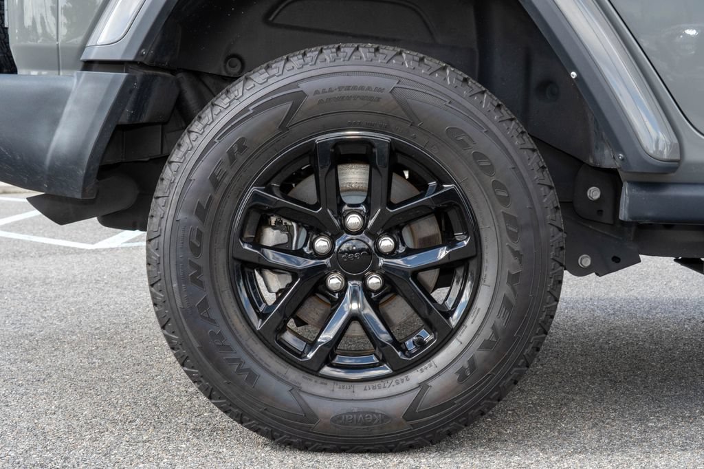 Used 2023 Jeep Wrangler Unlimited Sport AWD/4WD image 34