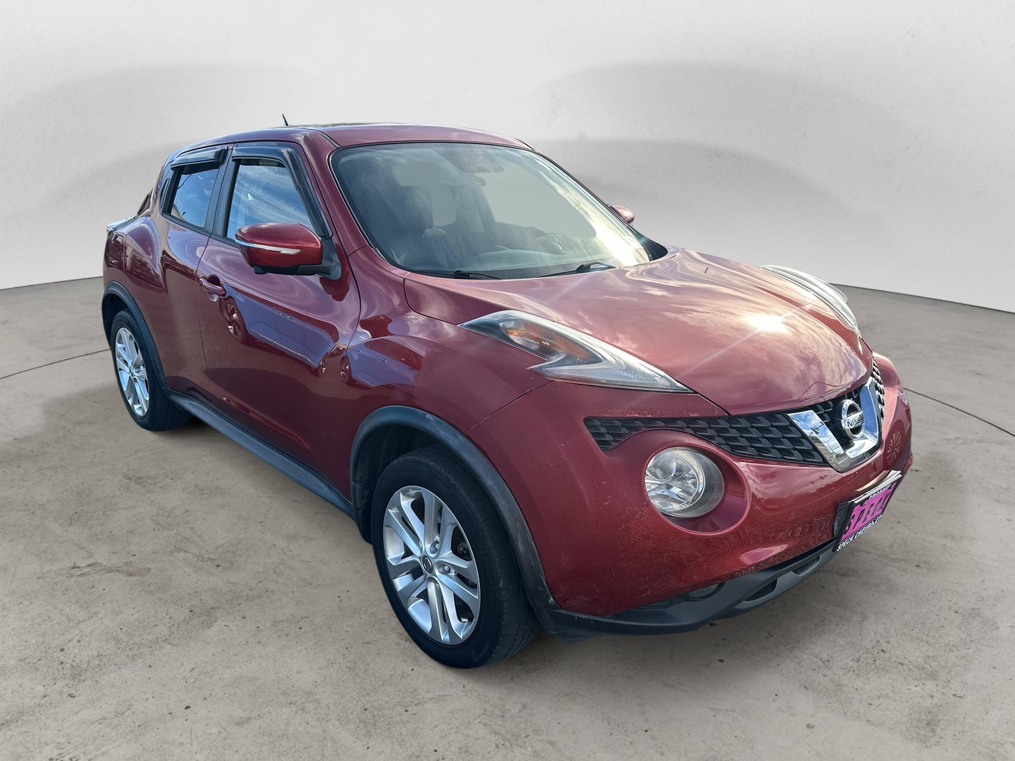 Used 2015 Nissan Juke SL AWD/4WD image 5