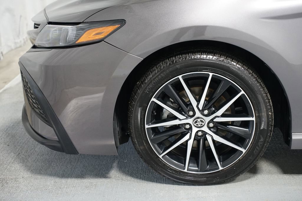 Certified 2023 Toyota Camry SE image 5