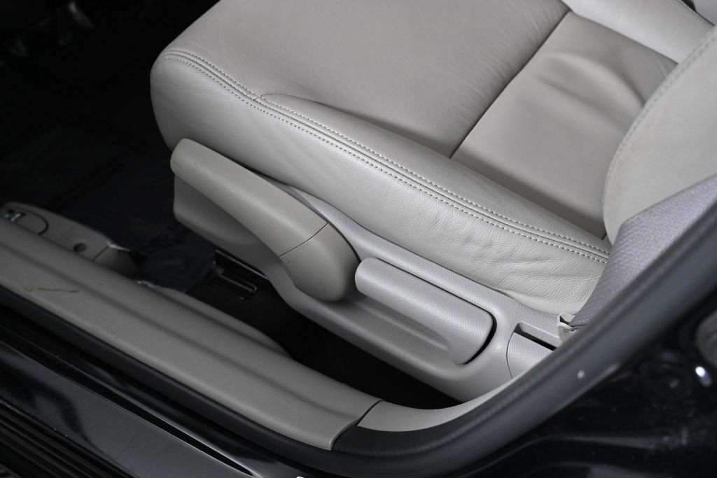 Used 2012 Honda Civic EX-L image 23