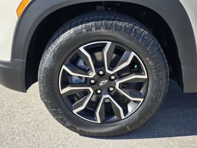 New 2026 Chevrolet TrailBlazer ACTIV w/ Convenience Package AWD/4WD image 13