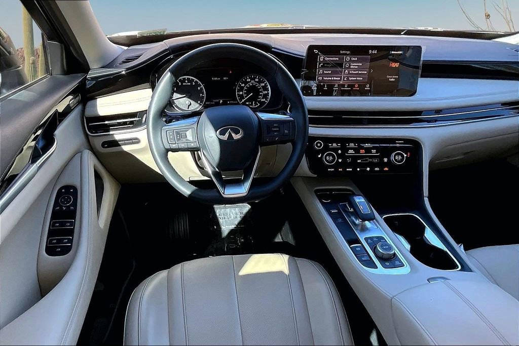 Used 2025 INFINITI QX60 Pure FWD image 5