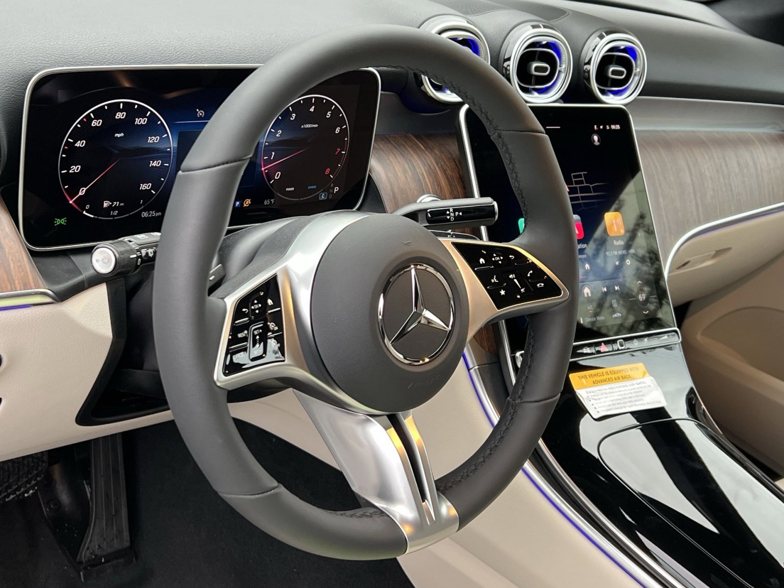 Certified 2026 Mercedes-Benz GLC 300 4MATIC image 14