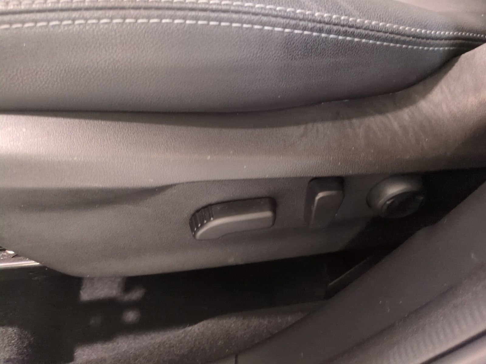 Certified 2023 Subaru Forester Premium image 18