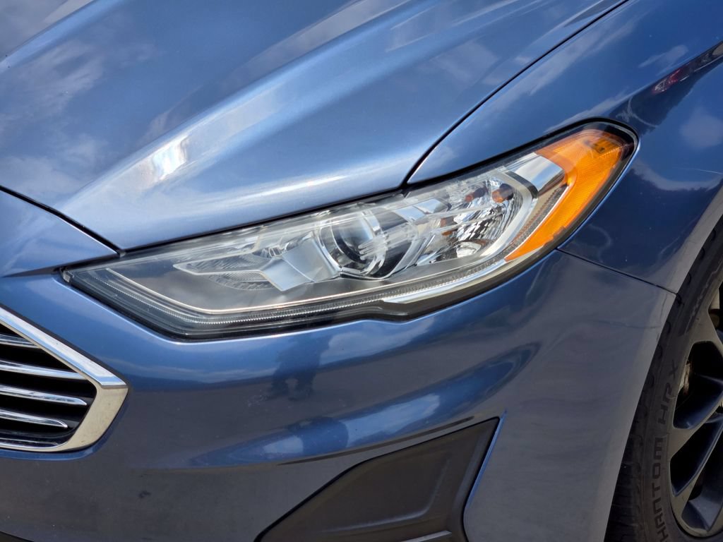 Used 2019 Ford Fusion SE FWD image 5