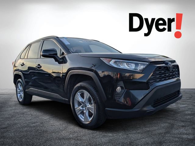 Used 2020 Toyota RAV4 XLE w/ Convenience Package image 1